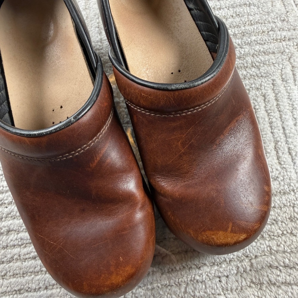 Ana-Tech Leather Clogs Womens 11 US Brown Slip On Work Shoes Mules 42 Distressed - Picture 8 of 13